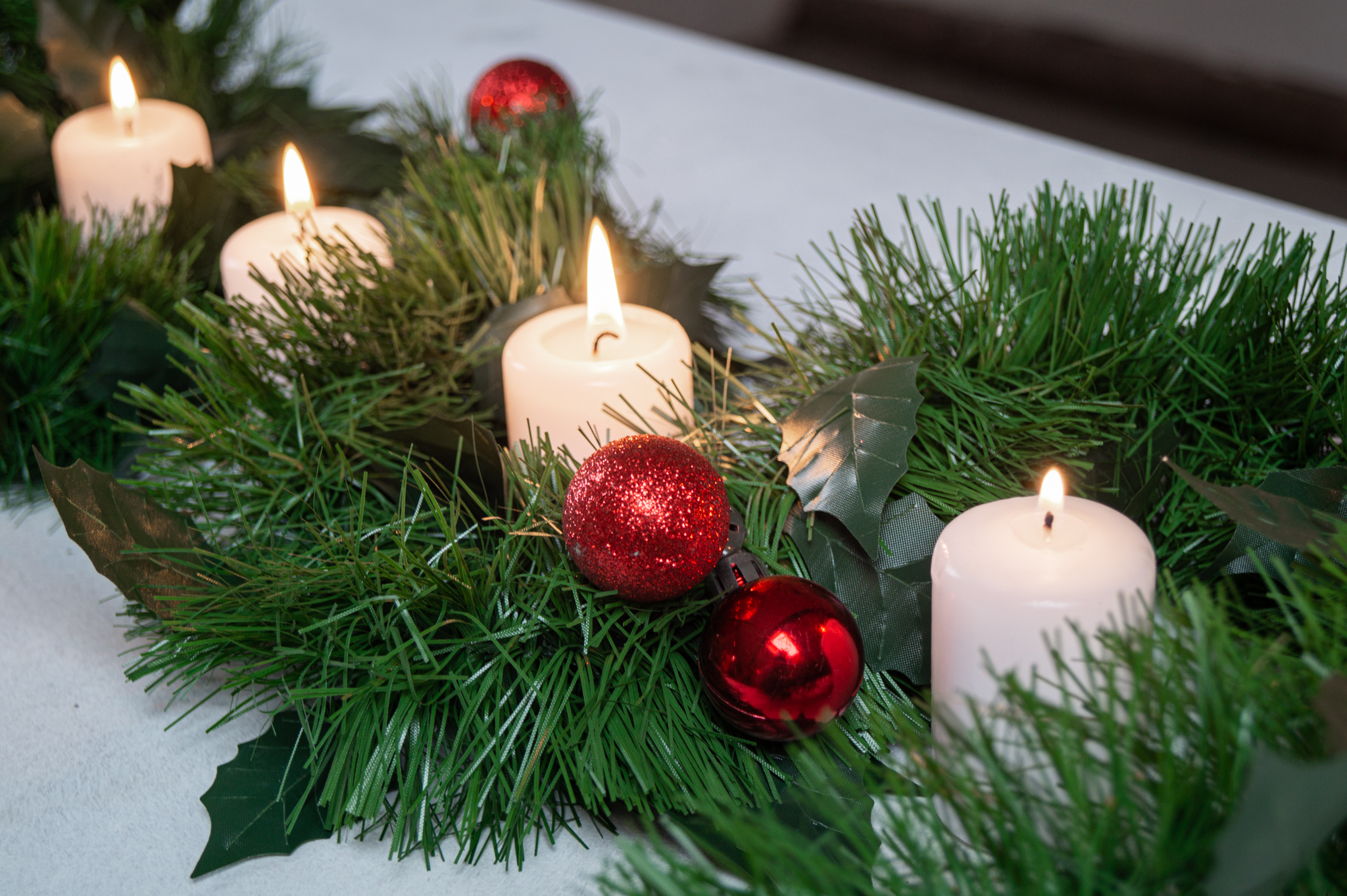 ŚWIECA WOTYWNA 40/60 BIAŁA A4 - obrazek 3