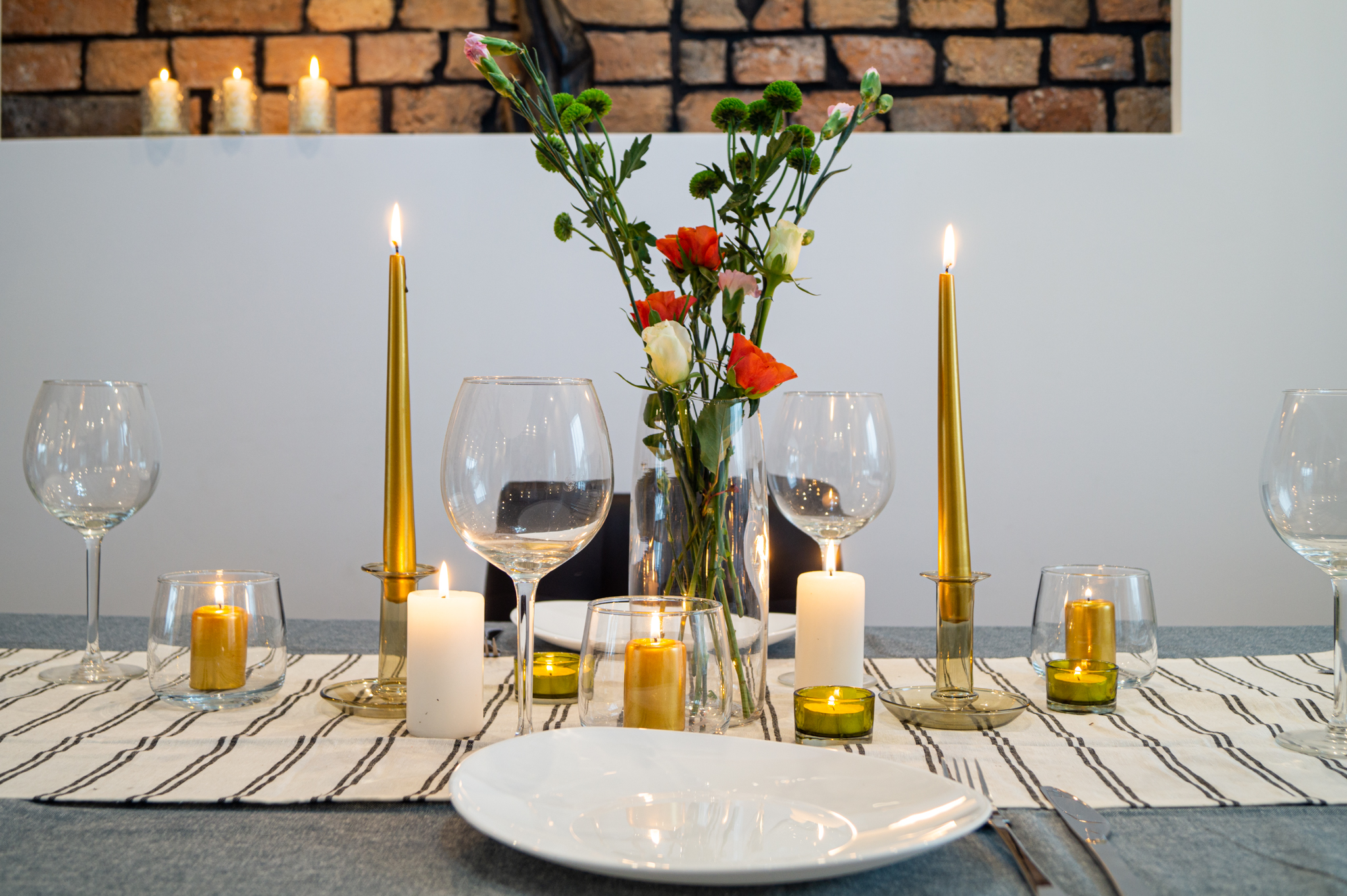 ŚWIECA STOŻEK ŚWIECE STOŻKOWE BISPOL ZŁOTA S30-213 10 SZT. - obrazek 2